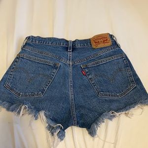 Levi’s 501 Cutoff Shorts